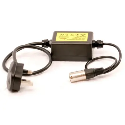 Leica Property Connection Cable UK | Live Power Signal Application | Safe Electrical Tracing