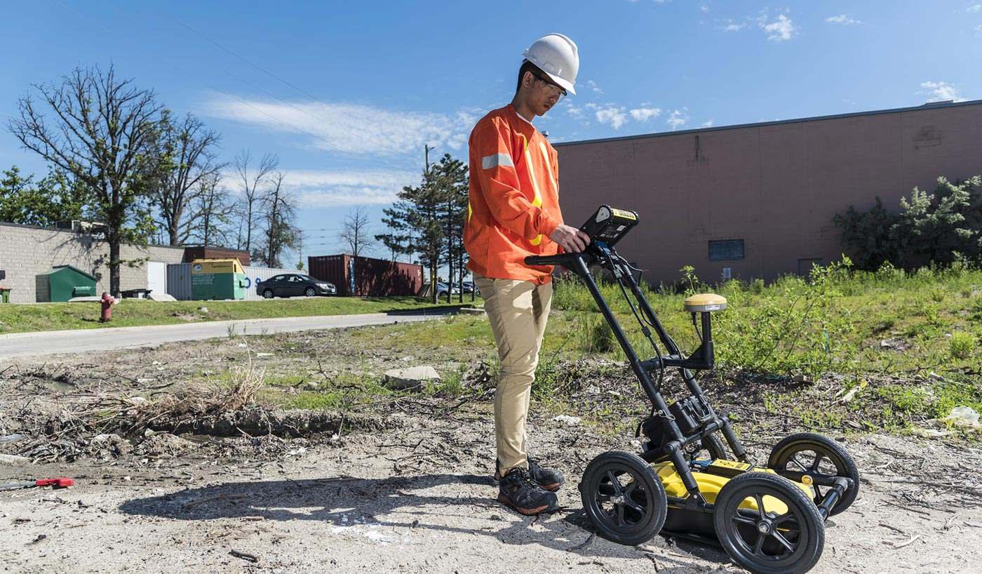 Radiodetection LMX200 Enhanced System | Ground Penetrating Radar | 8m Depth Penetration